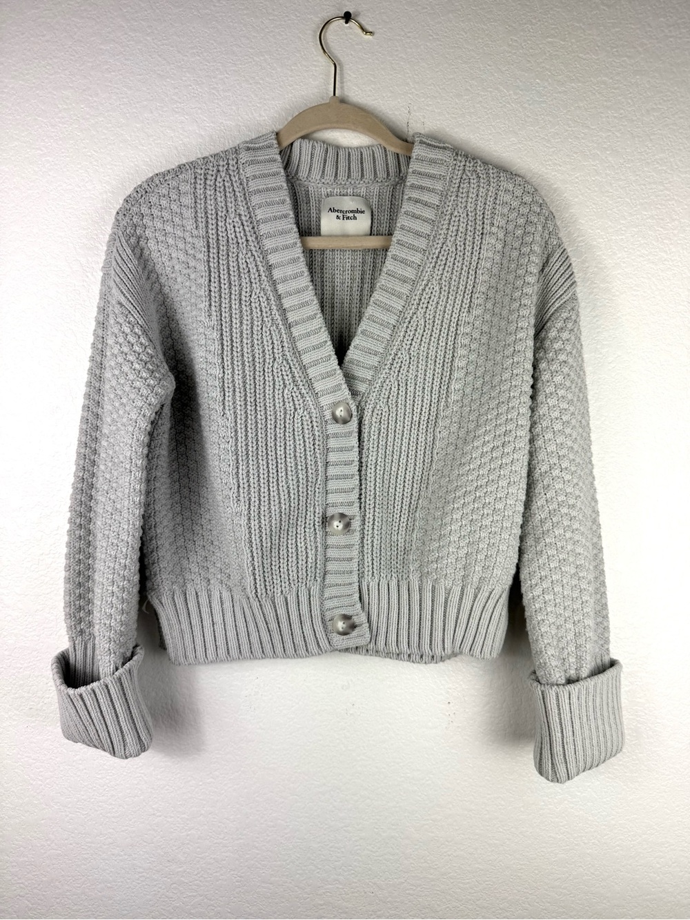 Abercrombie and Fitch Cameron seed stitch Cardigan gray size S